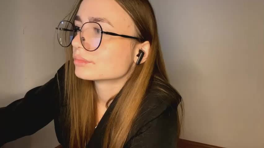 sonakuprewicz Adult Chat May 7, 2026
