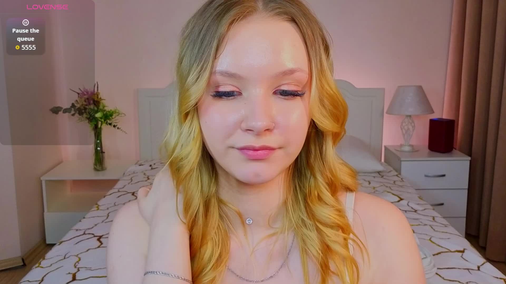StaceyyJones Adult Chat May 8, 2026