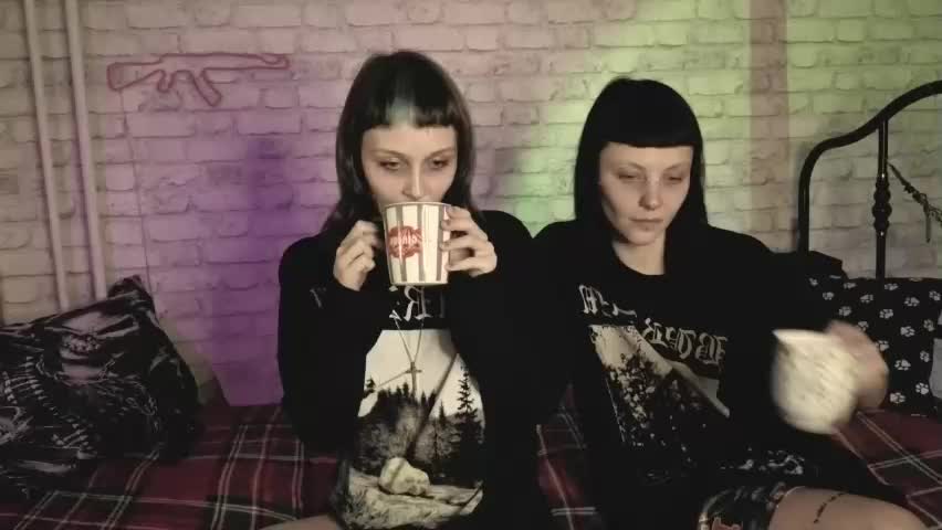 twins_terror Adult Chat May 8, 2026
