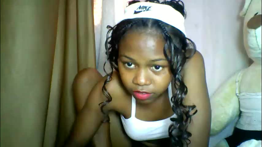 lara_belle Adult Chat May 7, 2026