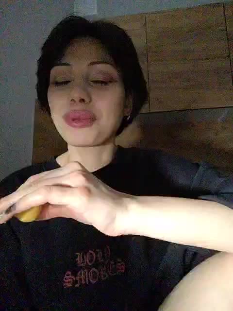 Tinablackkk Adult Chat May 7, 2026