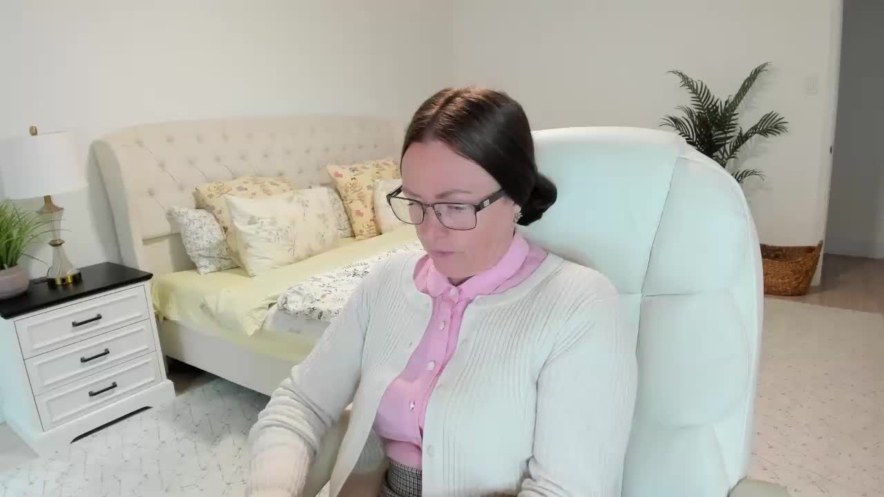 -Michelle- Adult Chat May 8, 2026