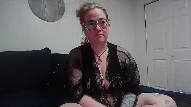 valarieak Adult Chat May 7, 2026