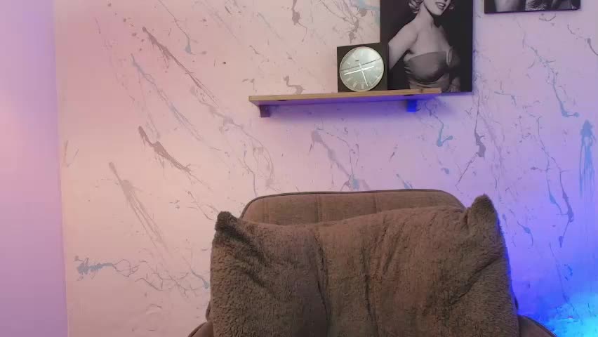 paulina_lopezz Adult Chat May 7, 2026