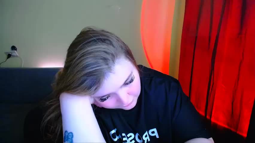 emma_dorn Adult Chat May 7, 2026