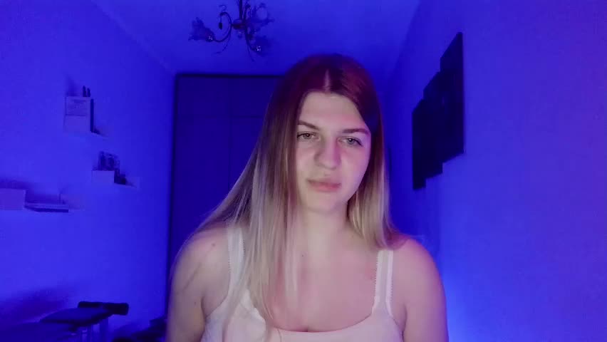 crystalblush01 Adult Chat May 8, 2026