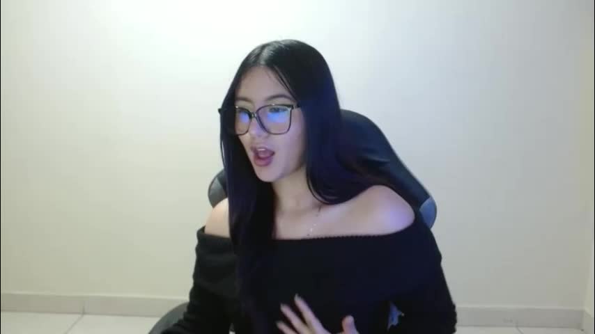 sahaliefox_ Adult Chat May 8, 2026