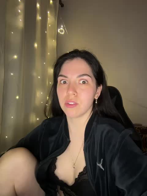 Vika19981 Adult Chat May 8, 2026