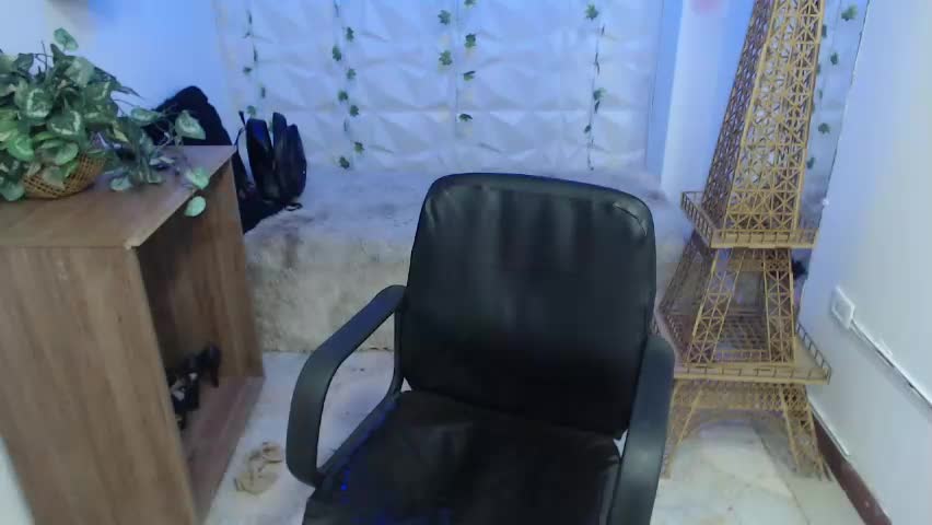 lana_fiore Adult Chat May 8, 2026