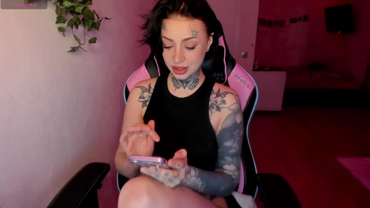 Lil_Lu Adult Chat May 8, 2026