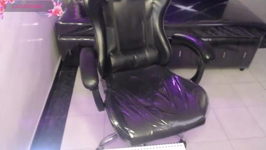 queen_jen_v Adult Chat May 8, 2026