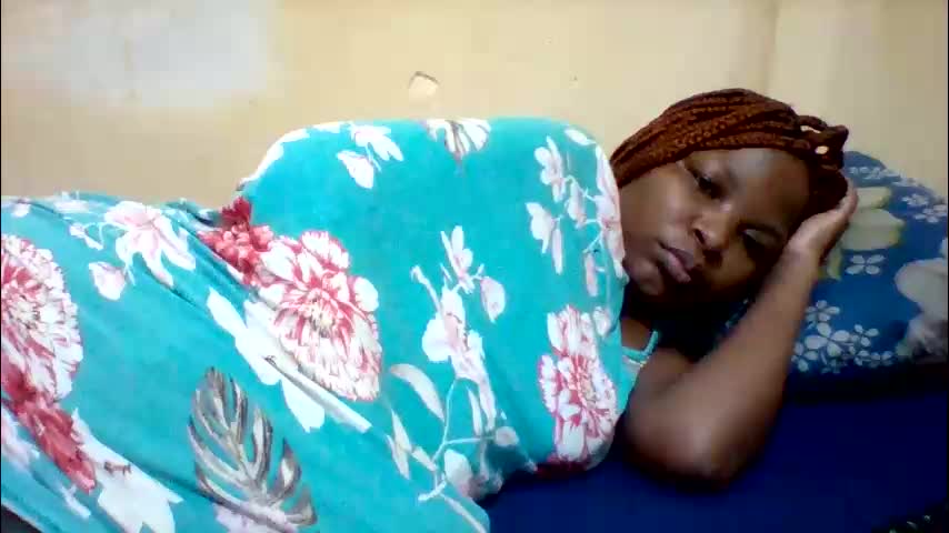 camillah_sweet Adult Chat May 8, 2026