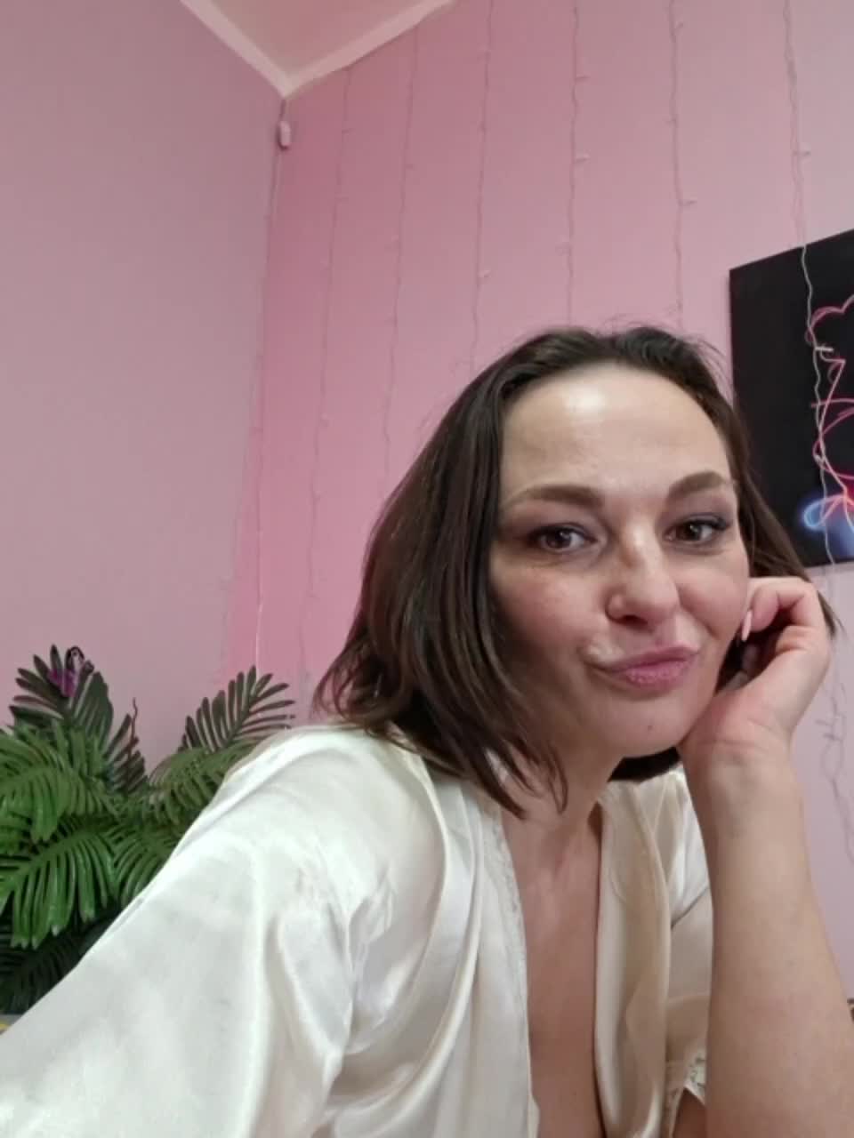 Naomi-milf Adult Chat May 8, 2026