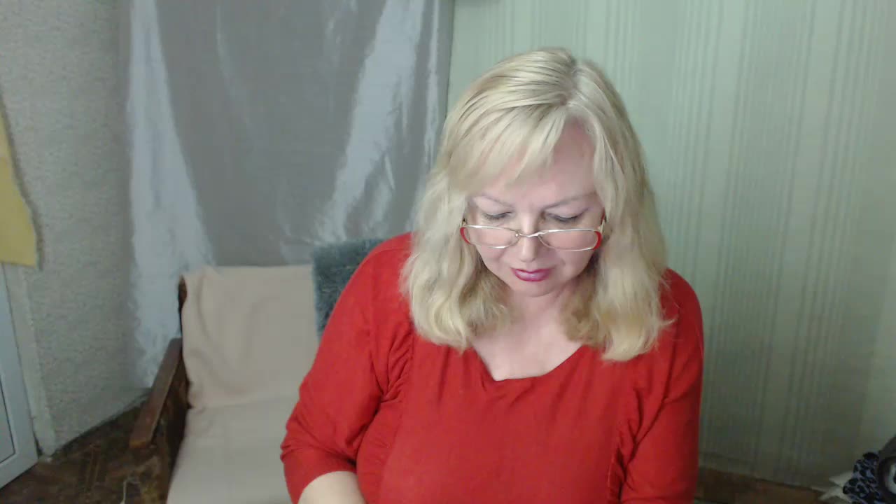 EvelynLoveShy Adult Chat May 8, 2026