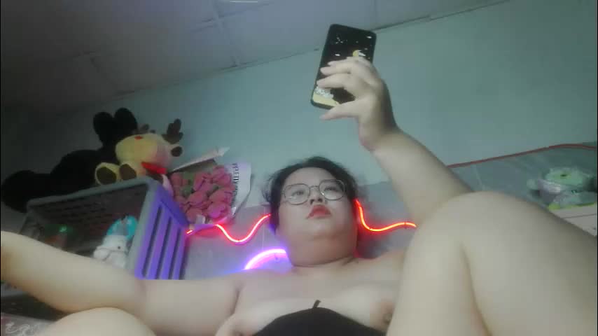 tini_bei Adult Chat May 8, 2026