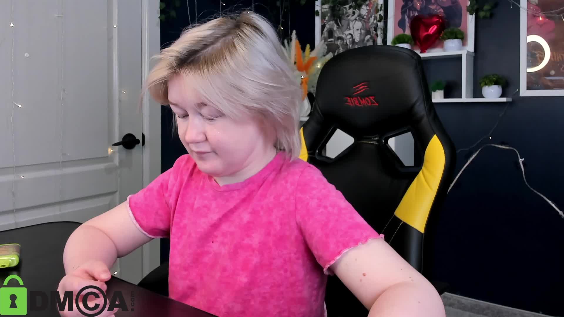 MiaFerd Adult Chat May 8, 2026