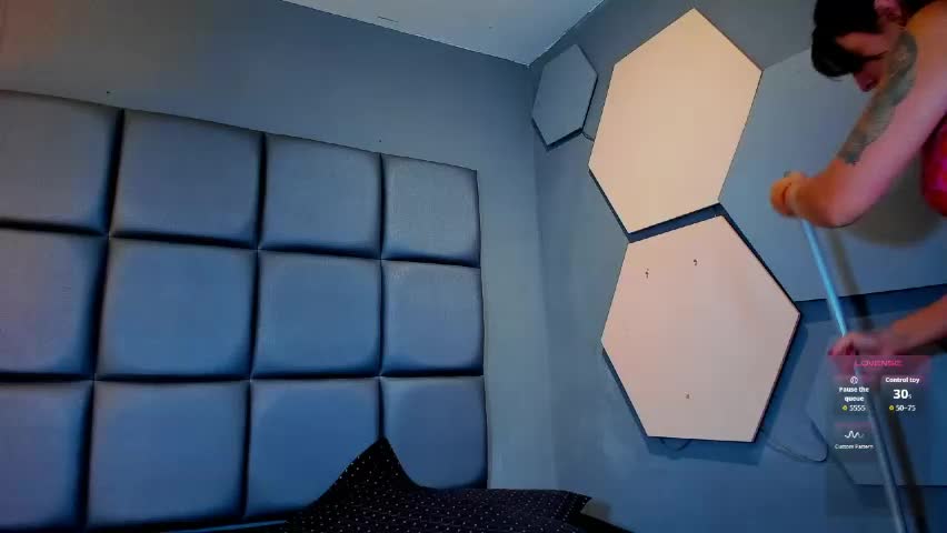 coral_foxx Adult Chat May 8, 2026
