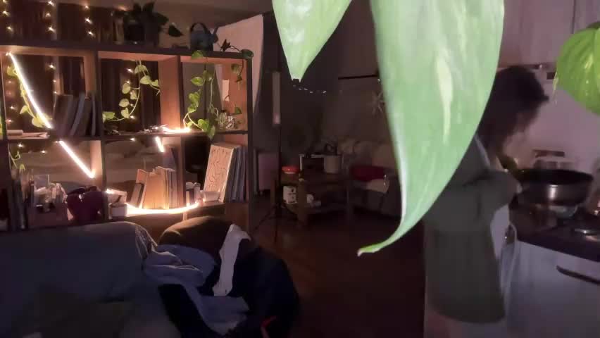 holydori Adult Chat May 8, 2026