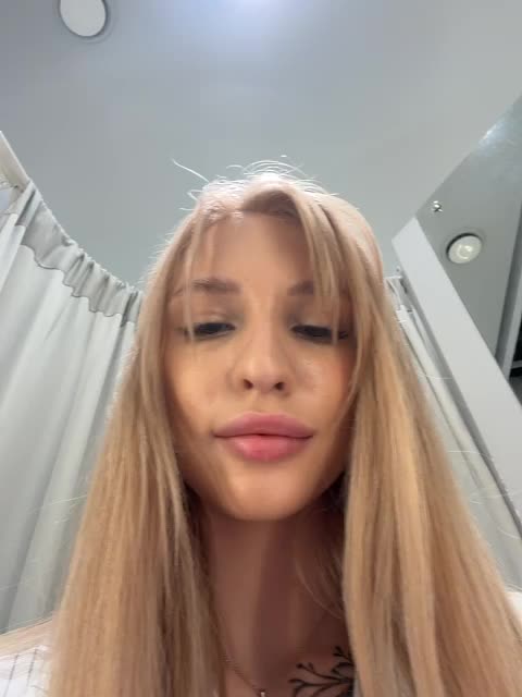 Cristi-Candy Adult Chat May 8, 2026