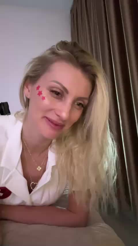 KarinaSimka Adult Chat May 8, 2026