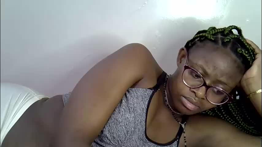 sweet_zarah Adult Chat May 8, 2026