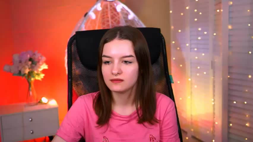 kelliebanshe Adult Chat May 8, 2026