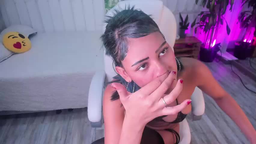 baby_julieta00 Adult Chat May 8, 2026