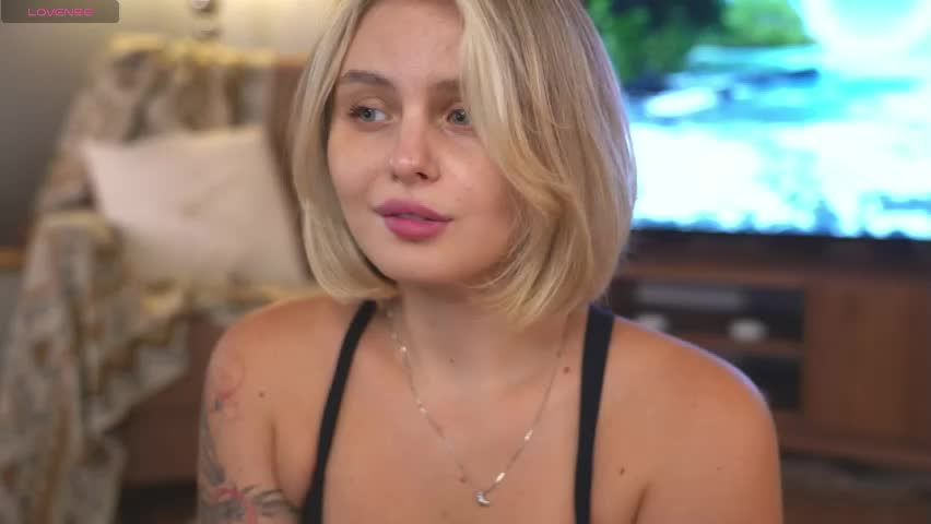 lunea_evienne_ Adult Chat May 8, 2026