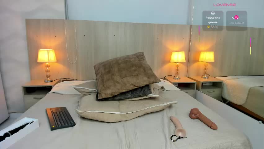 skinny_briana Adult Chat May 8, 2026