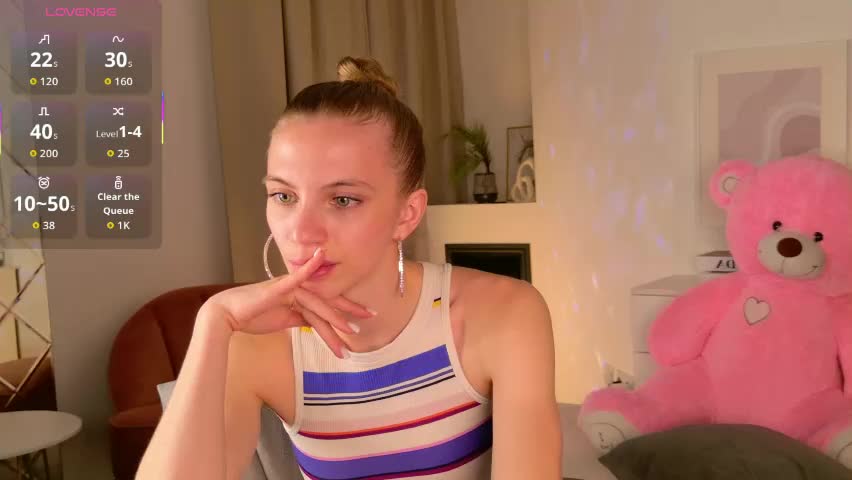 mia_silk Adult Chat May 8, 2026