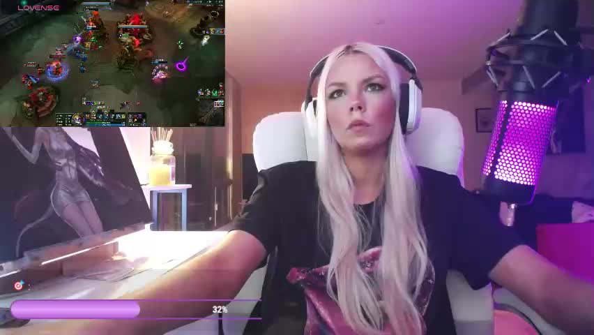 tinykylie Adult Chat May 9, 2026