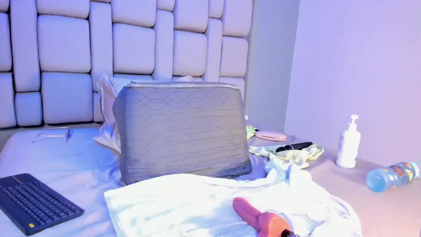 laraebony_ Adult Chat May 9, 2026