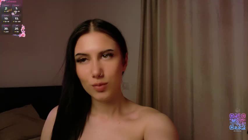 hazelhayess Adult Chat May 9, 2026