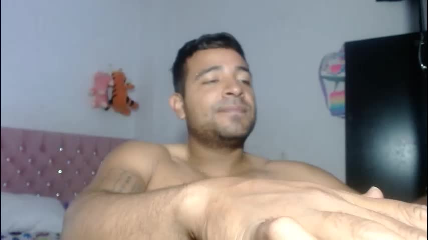 ccamilo_ Adult Chat May 9, 2026