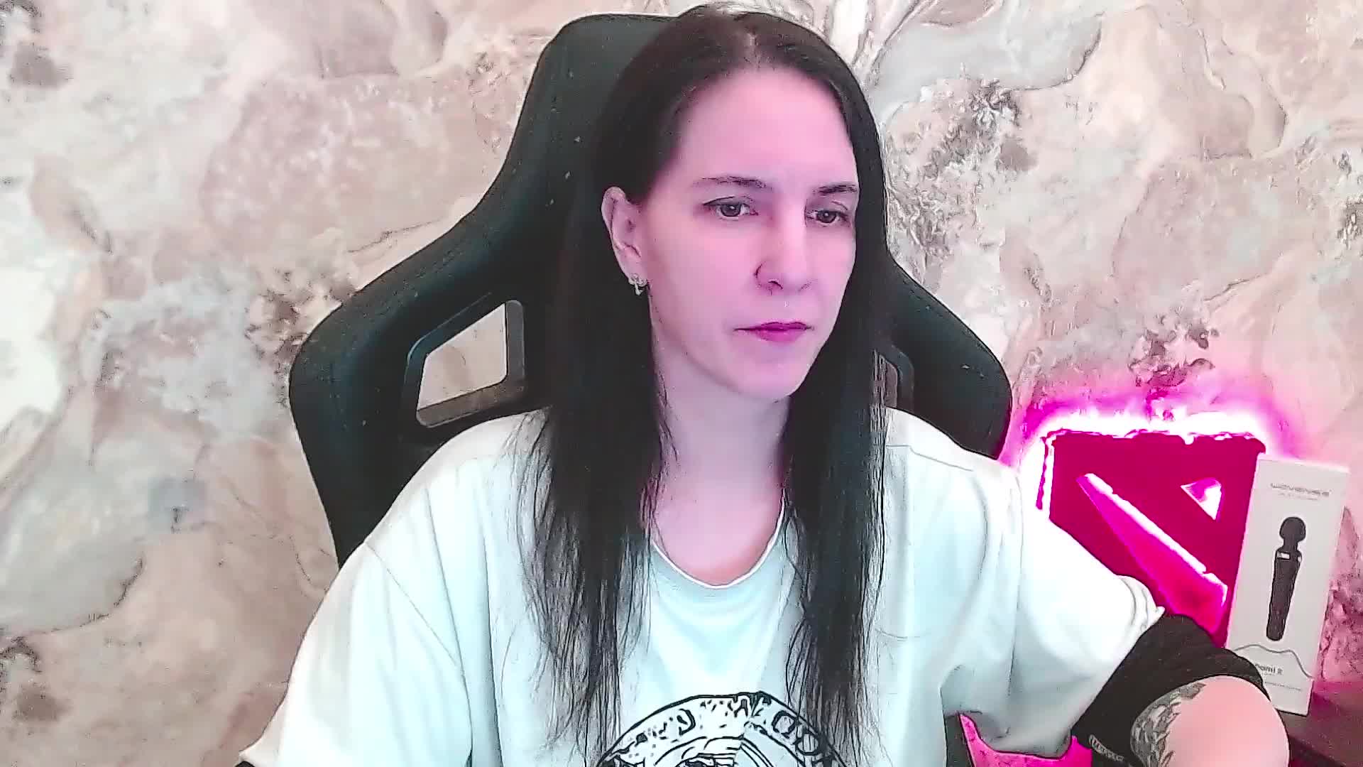 IrwiTomboy Adult Chat May 9, 2026