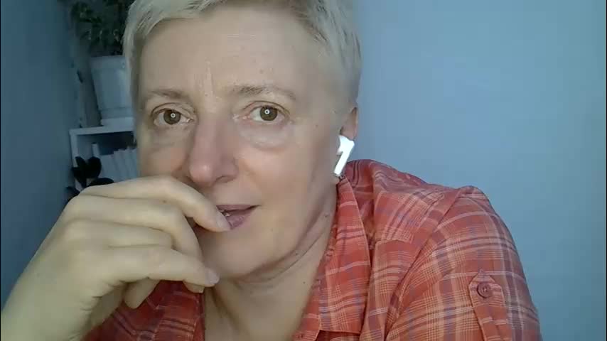 vea_motty Adult Chat May 9, 2026