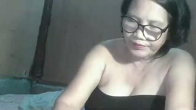 sabrina069 Adult Chat May 9, 2026