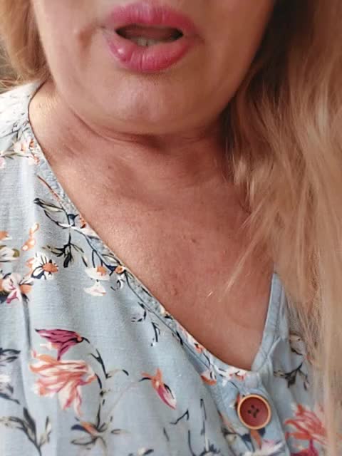 MonaMonako Adult Chat May 9, 2026