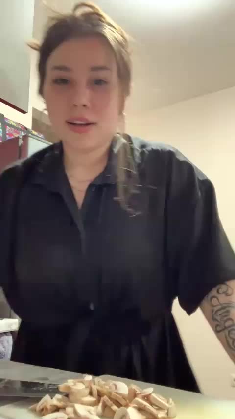 Lexxxie Adult Chat May 10, 2026