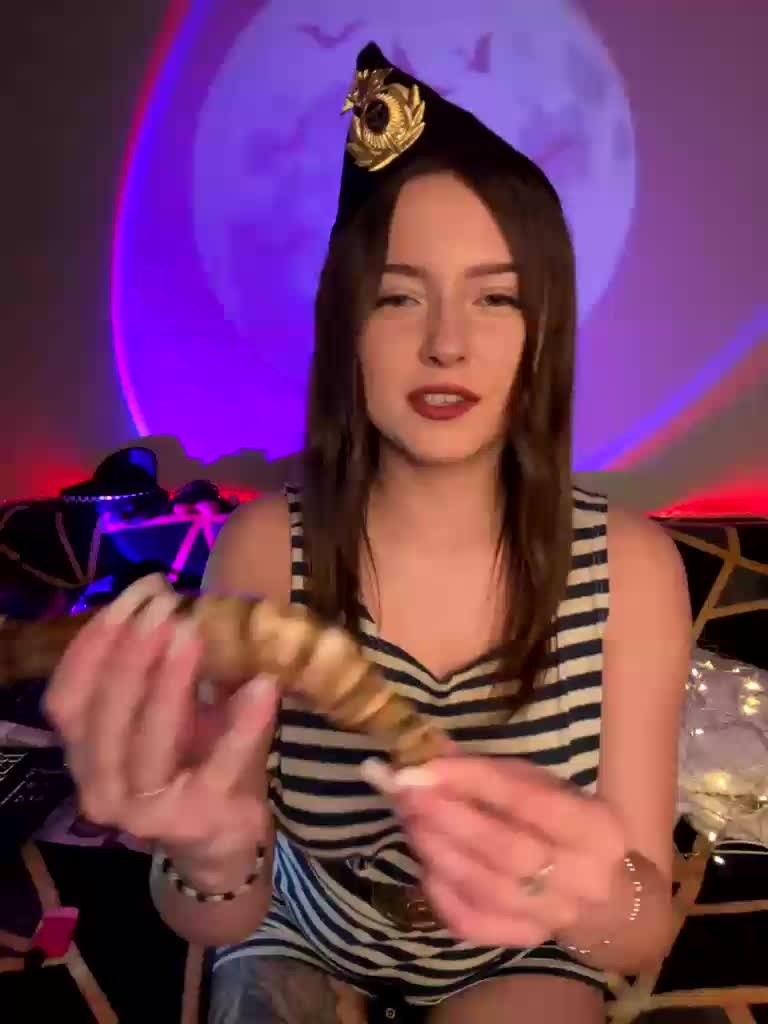 Lisuniyaa Adult Chat May 10, 2026