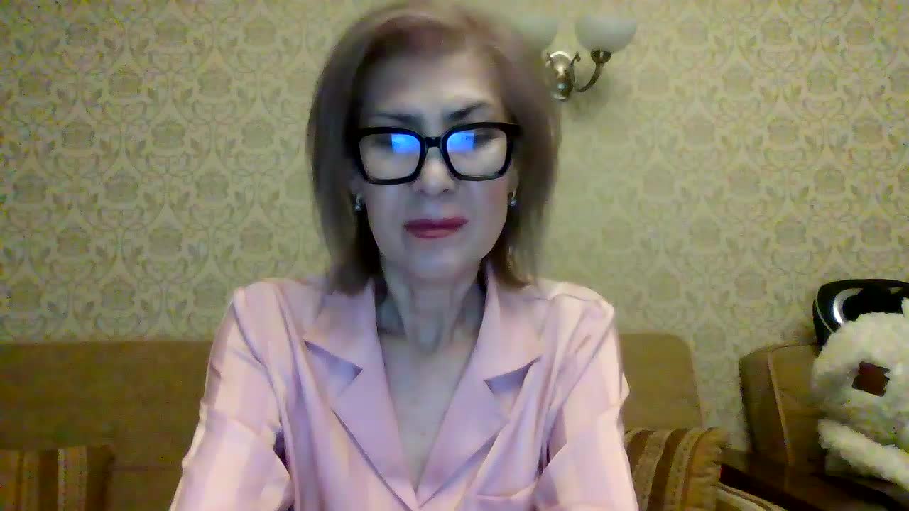 ElegantLady00 Adult Chat May 10, 2026