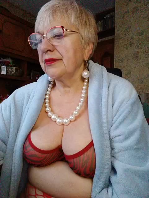 SweetCherry00 Adult Chat May 10, 2026