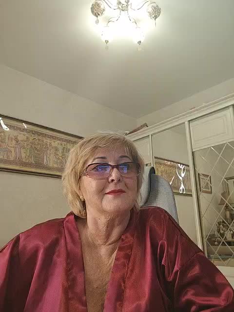 KarinkaSweet Adult Chat May 10, 2026