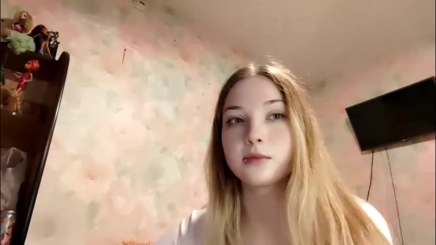 elaynecinco Adult Chat May 10, 2026