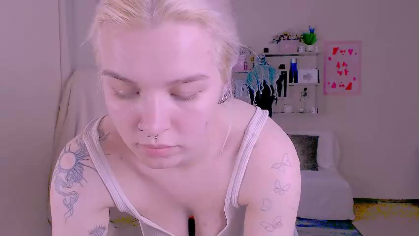 hot_blonda_ Adult Chat May 10, 2026