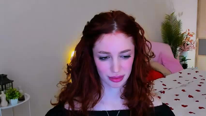 christinaconteeree Adult Chat May 10, 2026