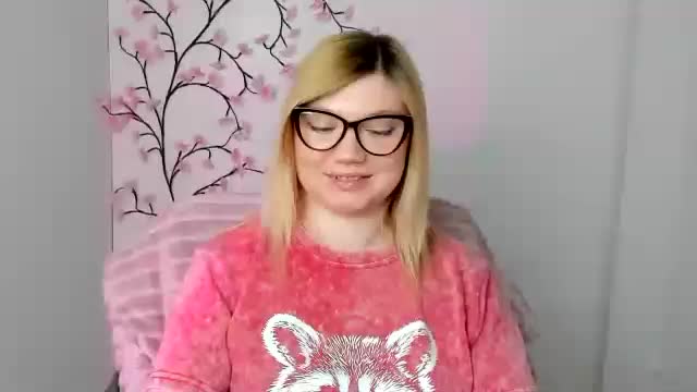 molly_moree Adult Chat May 10, 2026