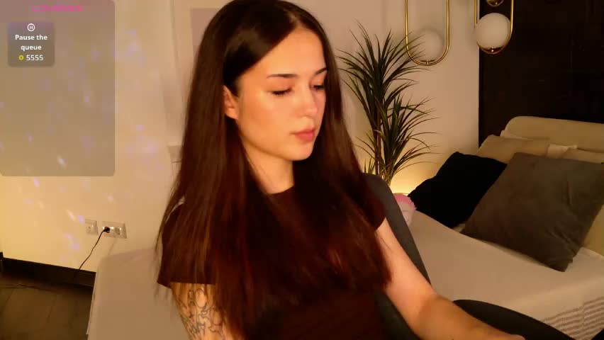 skinnyellie Adult Chat May 10, 2026