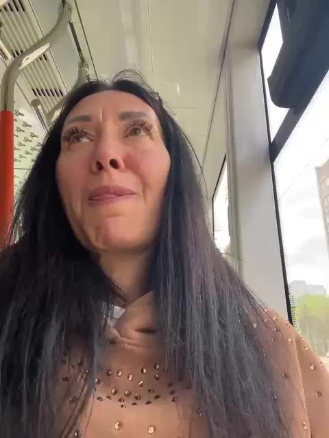 Karolina_Milf Adult Chat May 10, 2026
