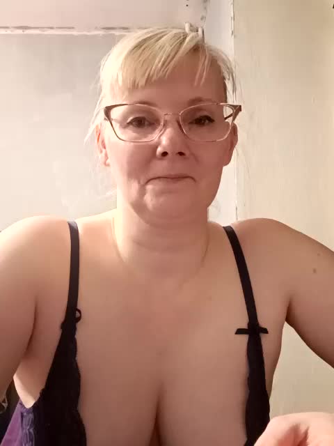 Sweetie454 Adult Chat May 11, 2026